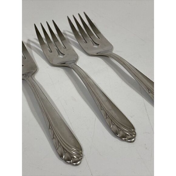 3 Oneida HEART OF SWEDEN Stainless Oneidacraft Deluxe Salad Forks Flatware - Picture 2 of 2